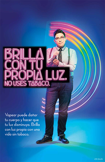 Brilla con tu propia luz.  No uses tabaco. 2 poster